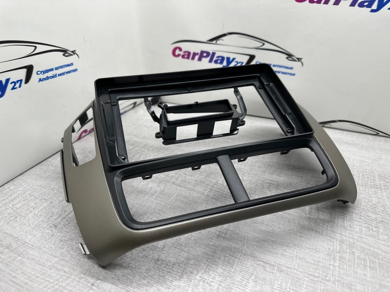 Переходная рамка магнитолы