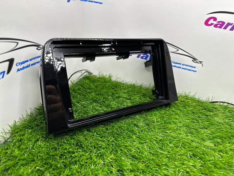 Переходная рамка магнитолы