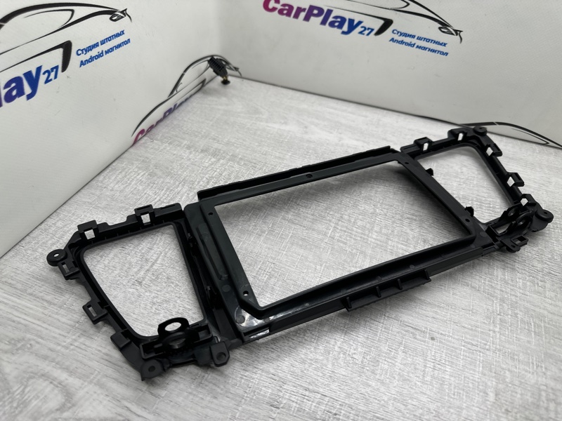 Переходная рамка магнитолы