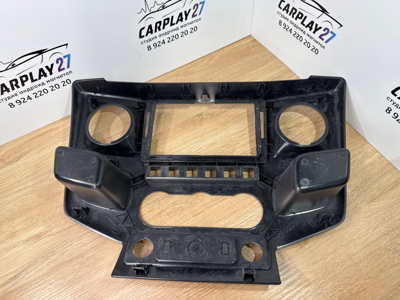 Переходная рамка магнитолы