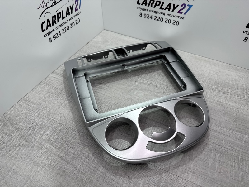 Переходная рамка магнитолы