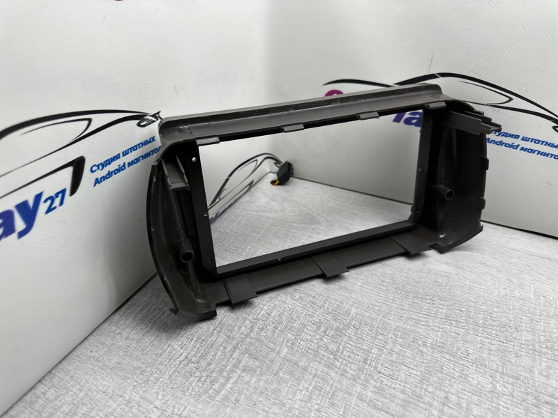 Магнитола штатная