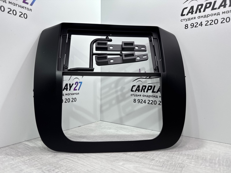 Переходная рамка магнитолы