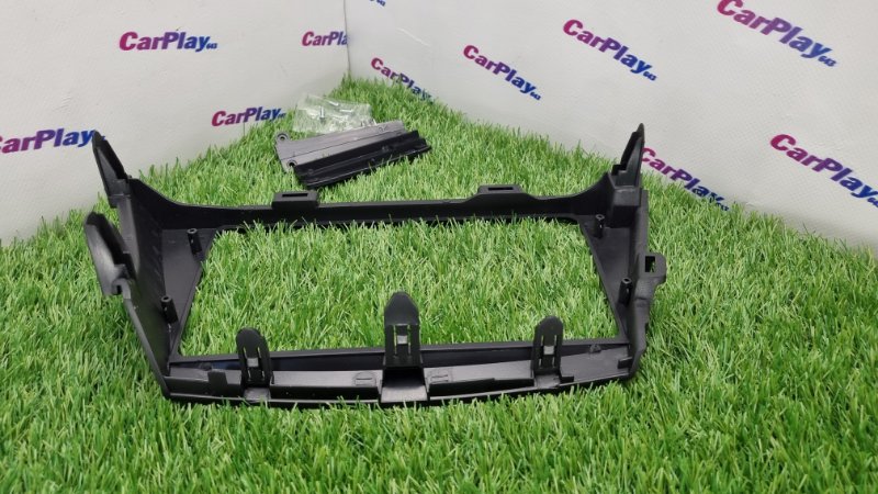 Переходная рамка магнитолы