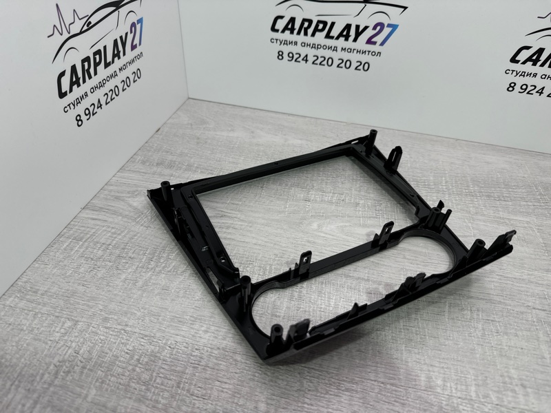 Переходная рамка магнитолы