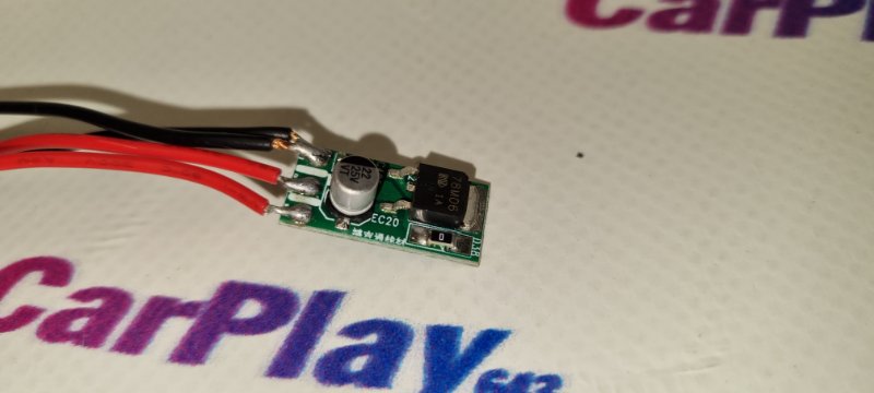 Преобразователь напряжения