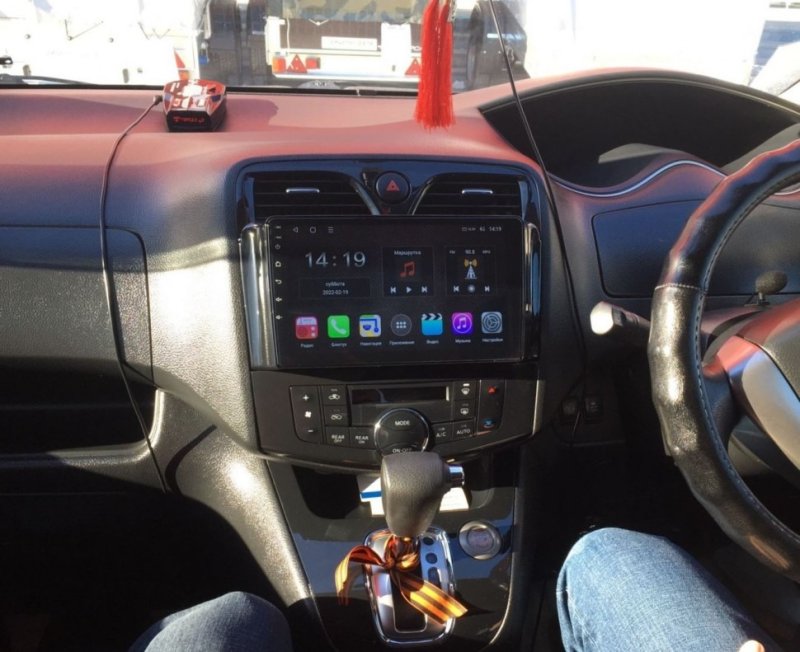 Магнитола штатная