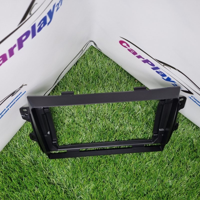 Переходная рамка магнитолы