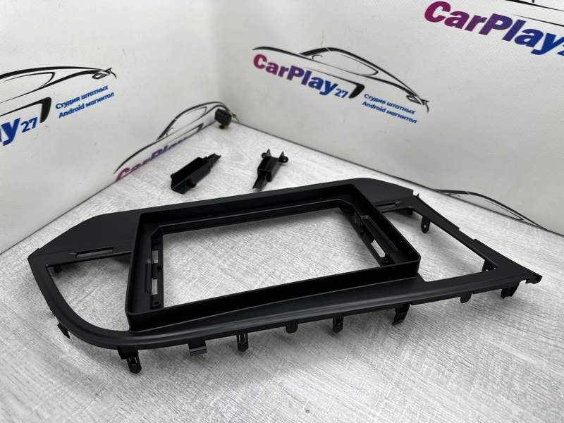 Переходная рамка магнитолы