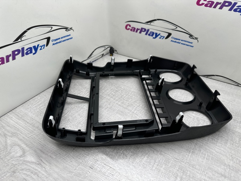 Переходная рамка магнитолы