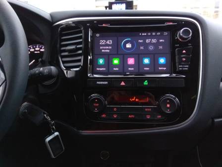 Магнитола штатная