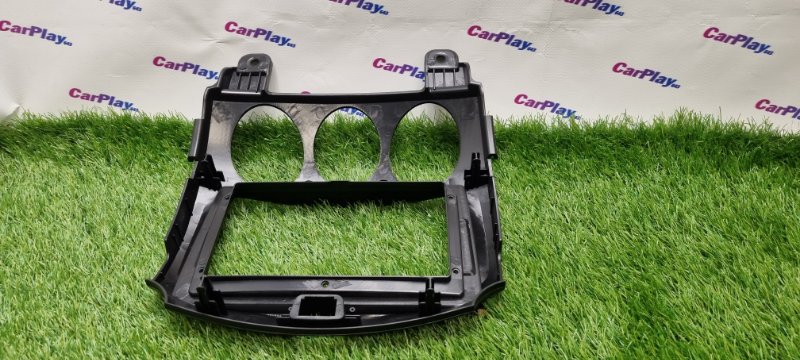 Переходная рамка магнитолы