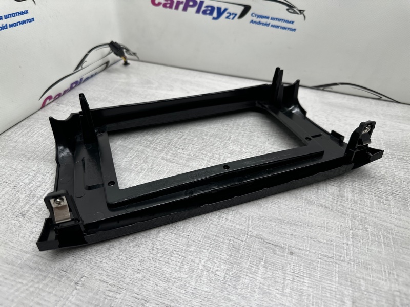 Переходная рамка магнитолы