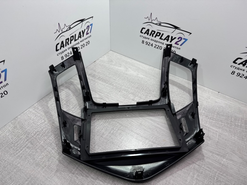 Переходная рамка магнитолы