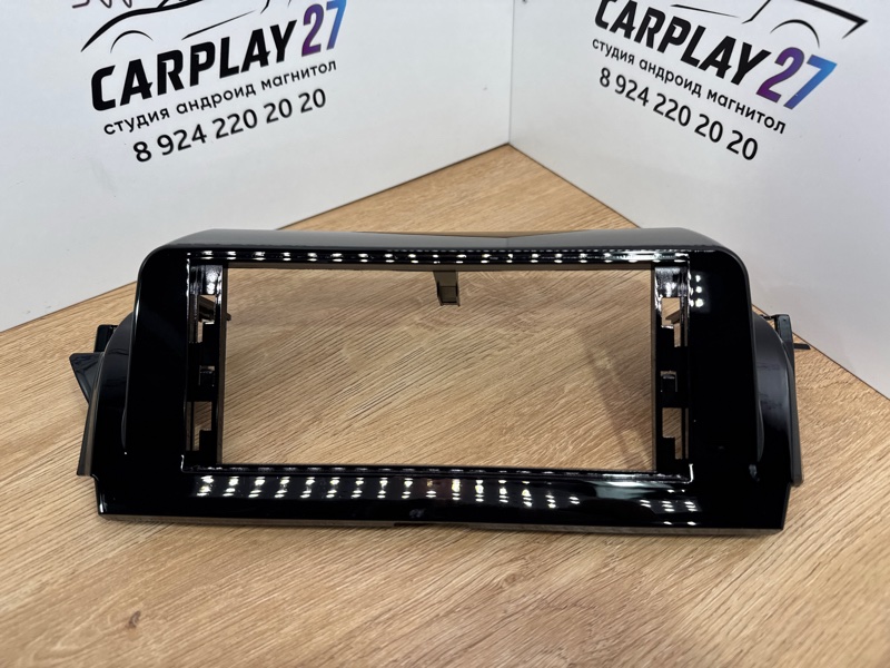 Переходная рамка магнитолы