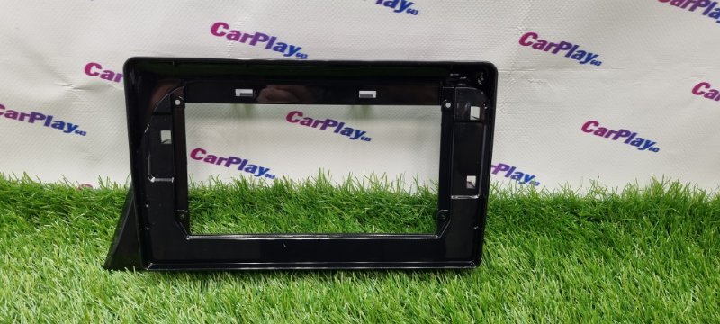 Переходная рамка магнитолы