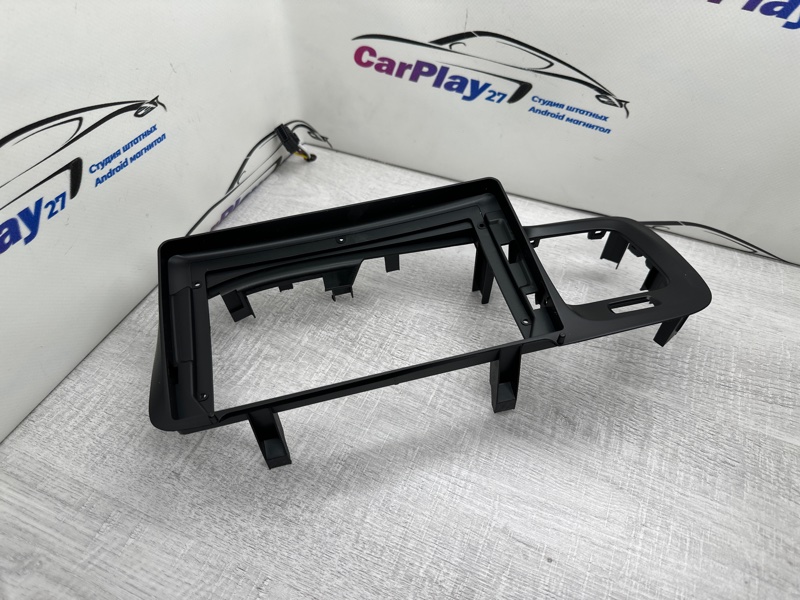 Переходная рамка магнитолы