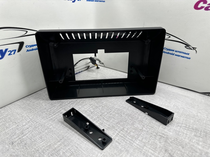 Переходная рамка магнитолы