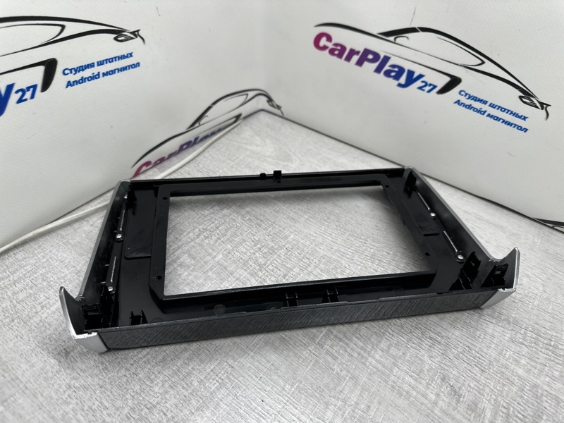 Переходная рамка магнитолы