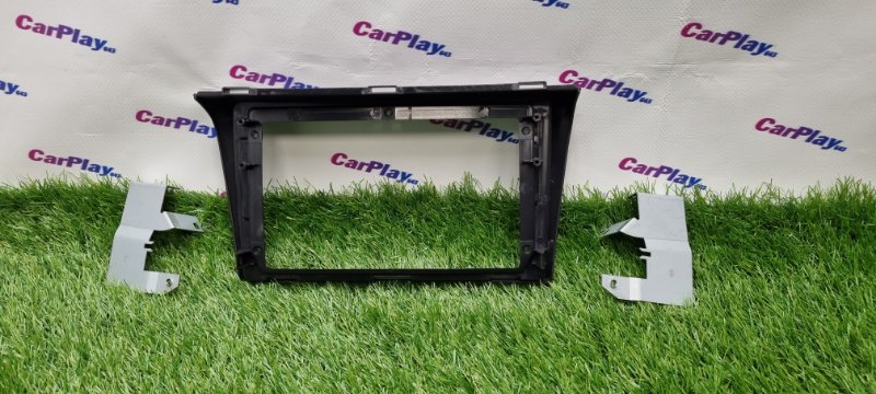 Переходная рамка магнитолы