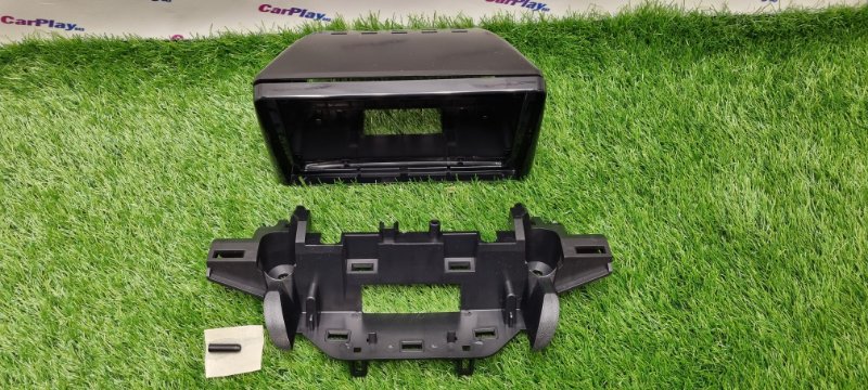 Переходная рамка магнитолы