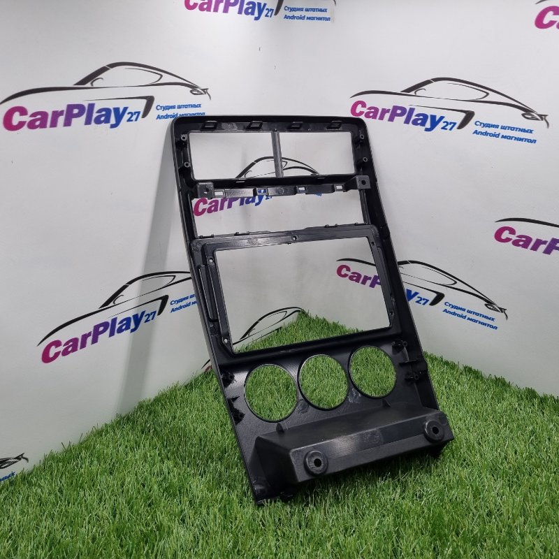 Переходная рамка магнитолы