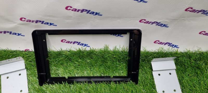 Переходная рамка магнитолы