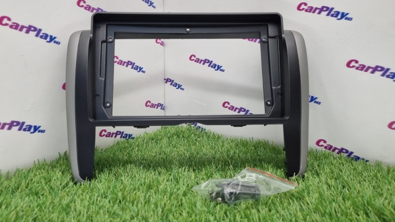 Переходная рамка магнитолы