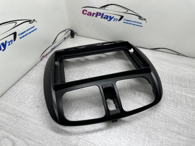 Переходная рамка магнитолы