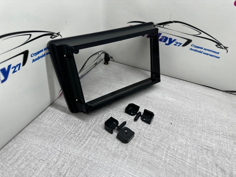 Переходная рамка магнитолы