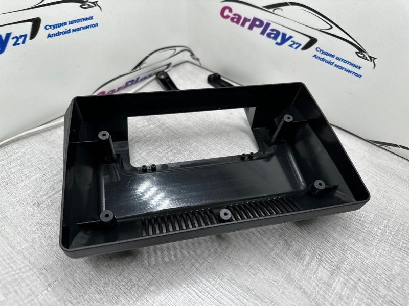 Переходная рамка магнитолы