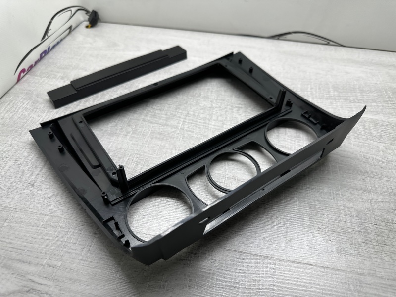 Переходная рамка магнитолы