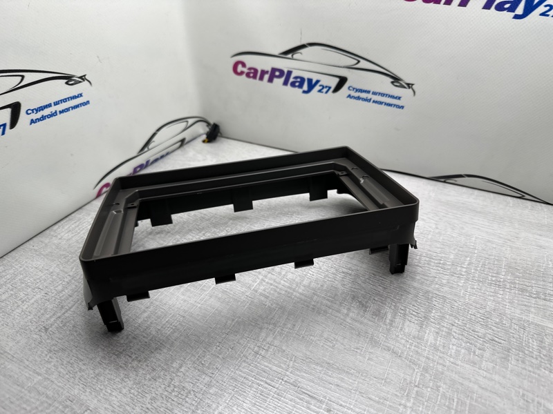 Переходная рамка магнитолы