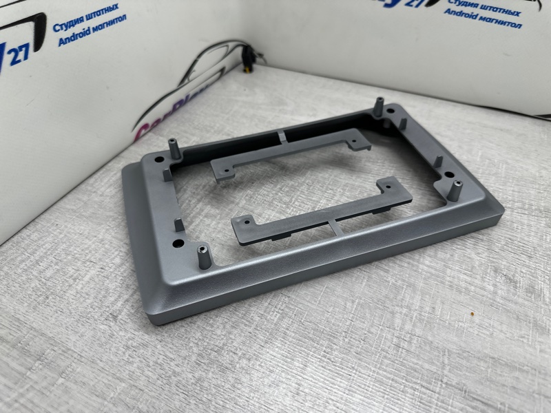 Переходная рамка магнитолы