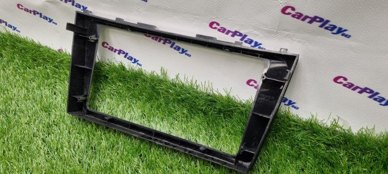 Переходная рамка магнитолы