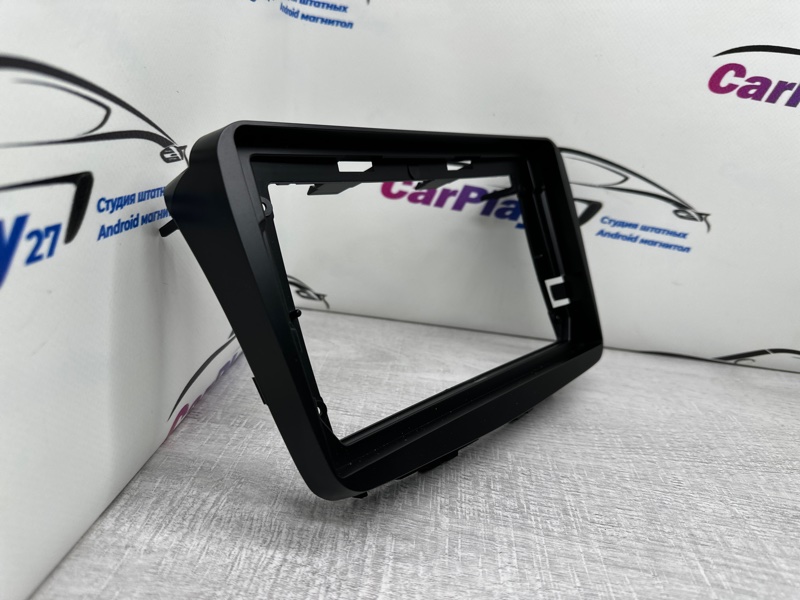 Переходная рамка магнитолы