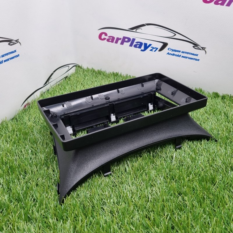 Переходная рамка магнитолы