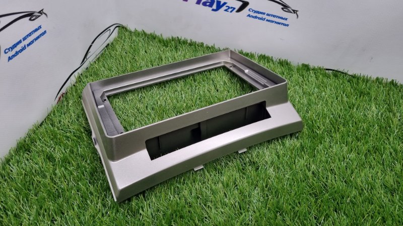 Переходная рамка магнитолы