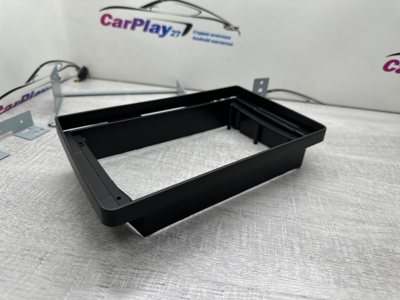 Переходная рамка магнитолы