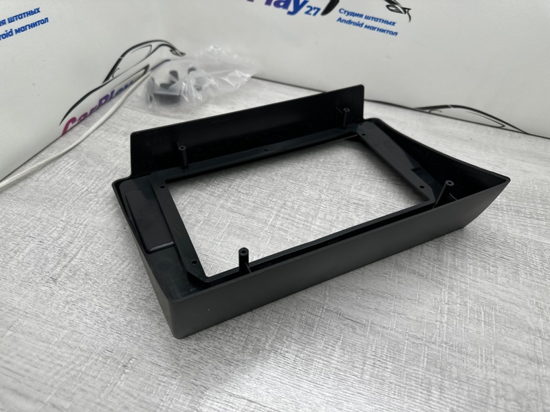 Переходная рамка магнитолы