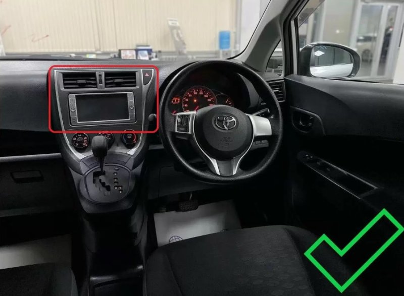 Переходная рамка магнитолы