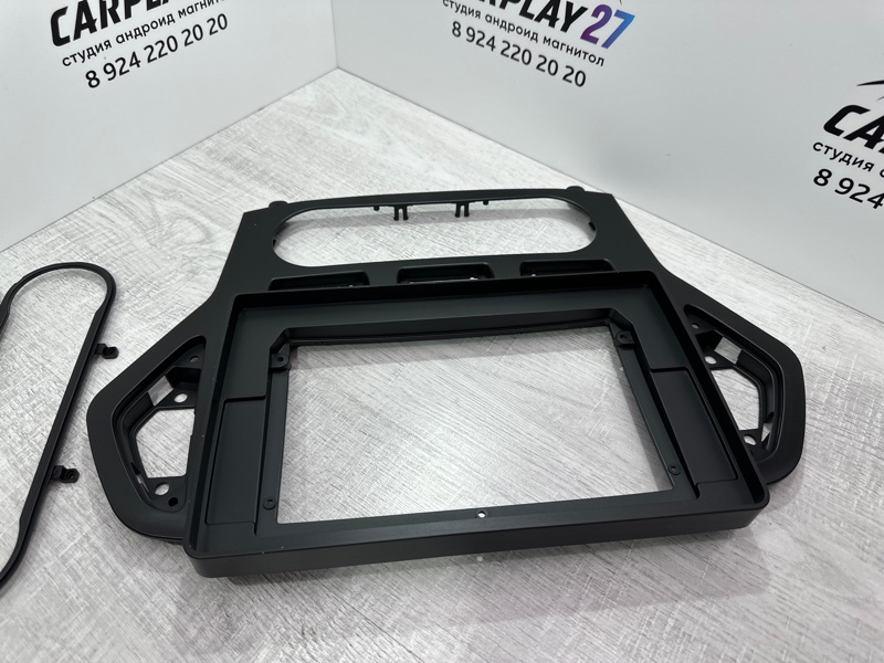 Переходная рамка магнитолы