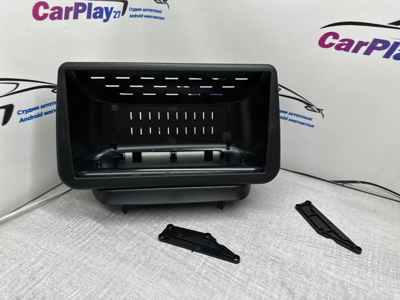 Переходная рамка магнитолы