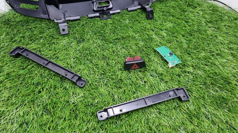 Переходная рамка магнитолы