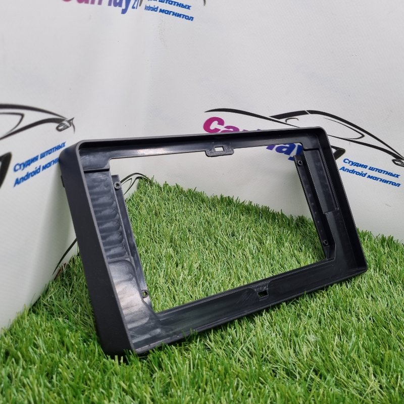 Переходная рамка магнитолы