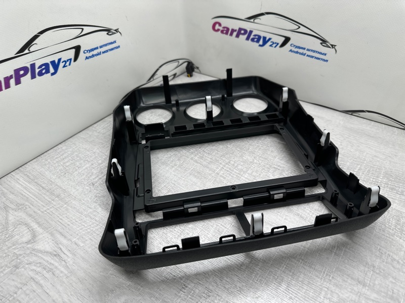 Переходная рамка магнитолы