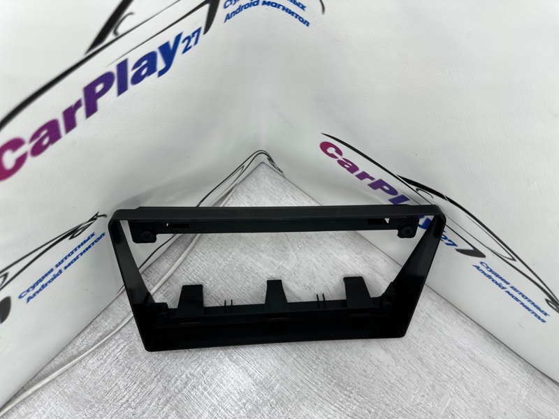 Переходная рамка магнитолы