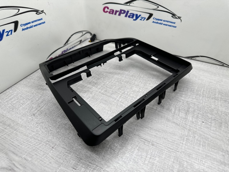 Переходная рамка магнитолы