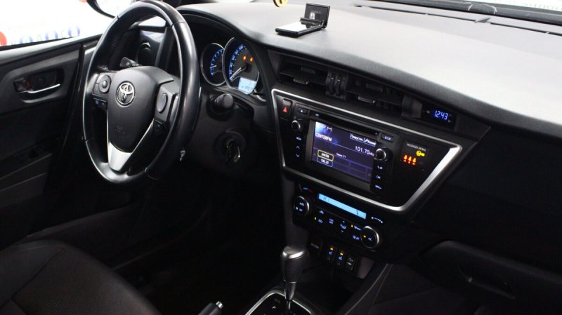 Магнитола штатная