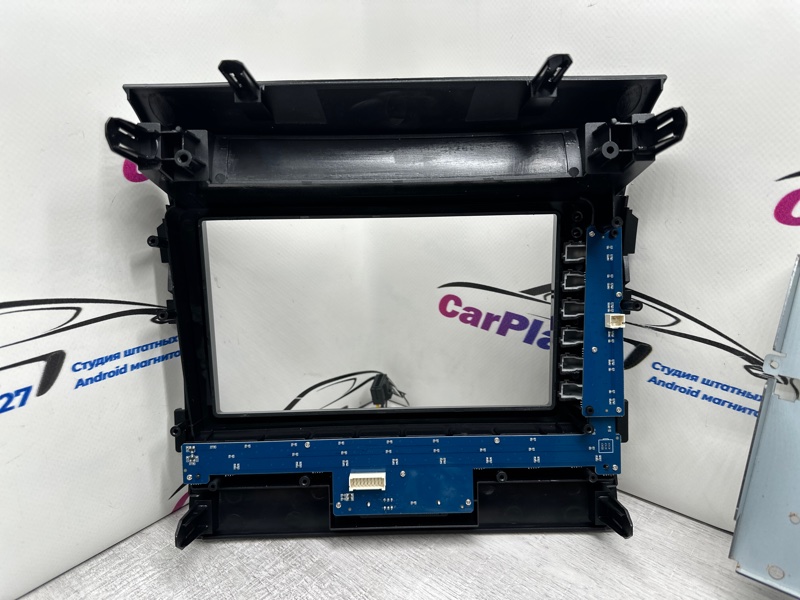 Магнитола штатная